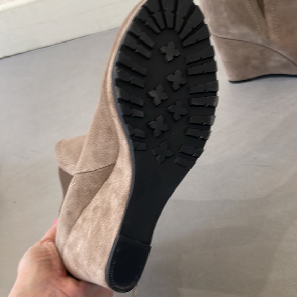 Beige Suede platform boot wedges - Picture 6 of 6